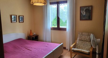 Les Eyzies - Jolie maison de plain-pied avec 3 chambres, garage et jardin de 3400m².