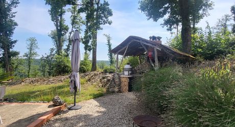 Les Eyzies - Jolie maison de plain-pied avec 3 chambres, garage et jardin de 3400m².