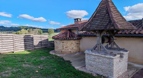Maison de campagne avec 6,7 hectares et vue