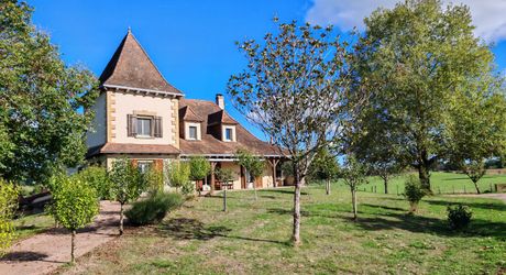 Maison de campagne avec 6,7 hectares et vue
