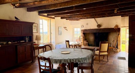 Propriété de charme  en pierre du Périgord avec vue