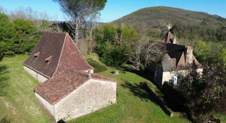 Propriété de charme  en pierre du Périgord avec vue