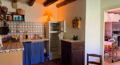 Propriété de charme  en pierre du Périgord avec vue