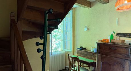 Propriété de charme  en pierre du Périgord avec vue