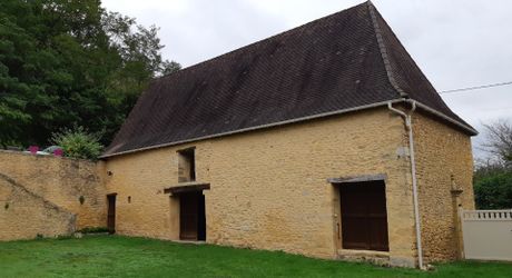 Bel ensemble en pierres, Maison principale, Maison d'amis, Grange et Piscine