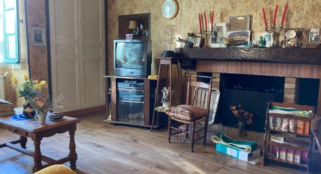 Maison de village ancienne avec jardinet