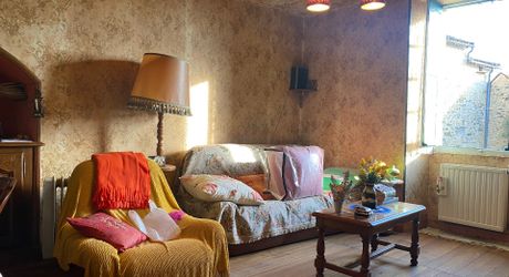 Maison de village ancienne avec jardinet