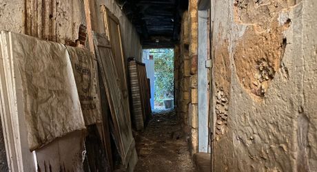 Maison de village ancienne avec jardinet