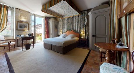 Propriété d'exception au coeur d'une Bastide