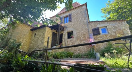 Propriété ancienne de deux maisons au calme avec piscine  