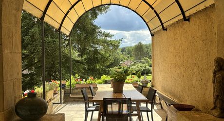 Splendide Manoir et ses dépendances à 5 min de Sarlat 