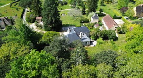 Splendide Manoir et ses dépendances à 5 min de Sarlat 