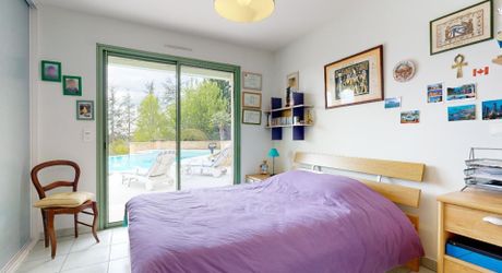 Maison contemporaine avec VUE imprenable, piscine et terrain de 6920m2