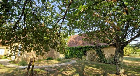 Longère entre Périgueux et Les Eyzies