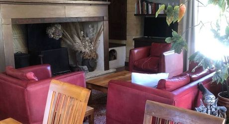 Élégante longère avec piscine
