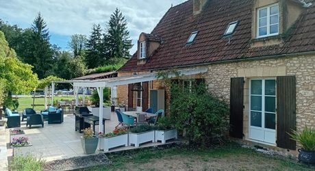Élégante longère avec piscine