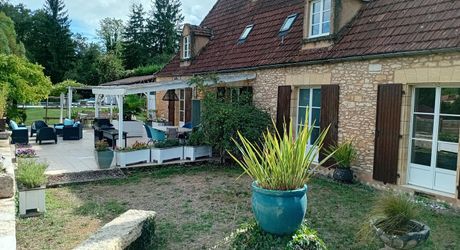 Élégante longère avec piscine