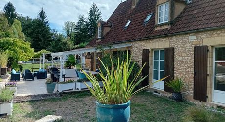 Élégante longère avec piscine