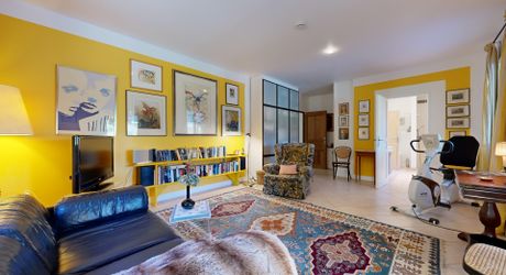 GREAAT COUNTRYSIDE LOCATION WITH VIEWS. LARGE 234m2 HOUSE WITH SWIMNING POOL ON 3460SQM OF LAND. BELVES AREA. 