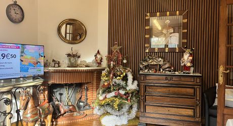 Maison de quasi plain pied à vendre proche des commerces.