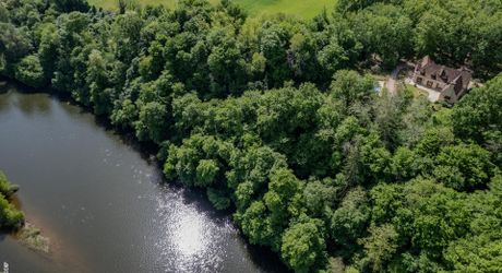 Grande demeure périgourdine avec vue sur la Dordogne