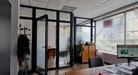 Local professionnel à louer