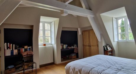 Maison Perigordine renovée dans village avec jardin et piscine