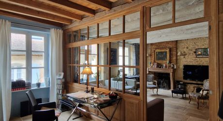 Maison Perigordine renovée dans village avec jardin et piscine
