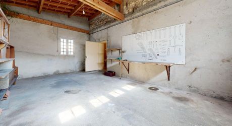 Maison Ancienne à vendre à ST CYPRIEN, 95m² habitables, terrain 1.164m², 2 chambres et garage