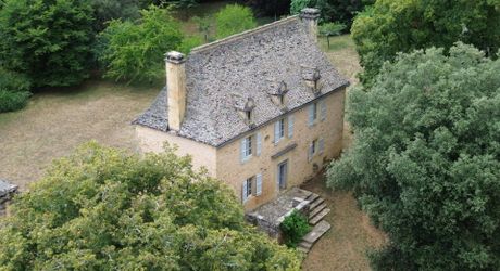 Domaine d'Exception en Périgord Noir : Maison de Maître (197 m²) et Maison d'Amis sur 4 Hectares, à 15 km de Sarlat
