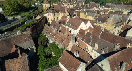 Demeure ancienne de ville pleine de charme et au calme