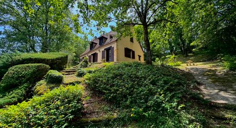 Charmante maison au cœur du Périgord Noir, à deux pas du centre du Bugue