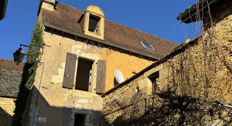 EXCLUSIVITE LABEL PIERRES. Charme de la pierre et douceur du Perigord
