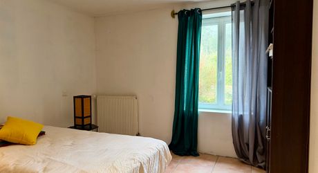 Maison isolée sur six hectares, parfaite pour une totale autonomie !