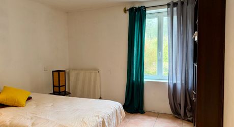 Maison isolée sur six hectares, parfaite pour une totale autonomie !