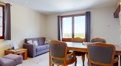 Vue panoramique et nature préservée – Domaine avec plusieurs habitations sur 20 hectares