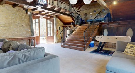 Vue panoramique et nature préservée – Domaine avec plusieurs habitations sur 20 hectares