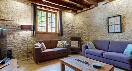 Vue panoramique et nature préservée – Domaine avec plusieurs habitations sur 20 hectares