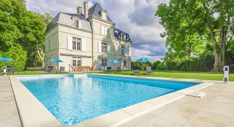 Élégant manoir XIXe avec grand jardin, proche des commerces – Périgord Pourpre