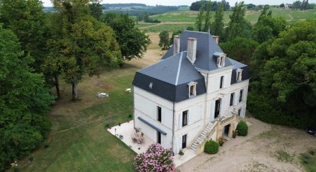 Élégant manoir XIXe avec grand jardin, proche des commerces – Périgord Pourpre