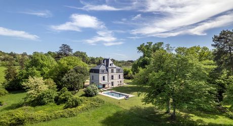 Élégant manoir XIXe avec grand jardin, proche des commerces – Périgord Pourpre