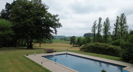 Élégant manoir XIXe avec grand jardin, proche des commerces – Périgord Pourpre
