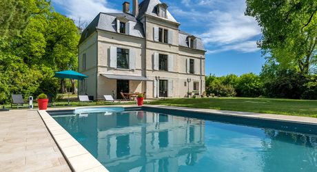 Élégant manoir XIXe avec grand jardin, proche des commerces – Périgord Pourpre