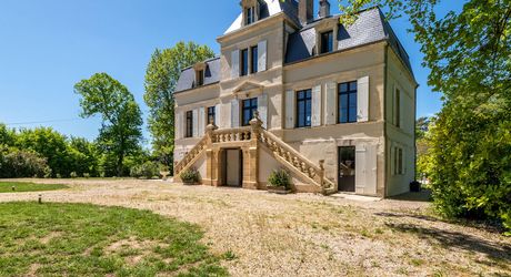 Élégant manoir XIXe avec grand jardin, proche des commerces – Périgord Pourpre