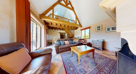 Maison Perigordine proche des commerces et parc arboré de 3860m2