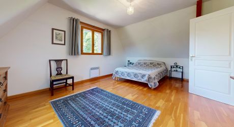 Maison Perigordine proche des commerces et parc arboré de 3860m2