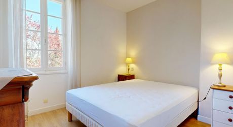 Maison de village de caractère avec piscine et terrain de 1875m2