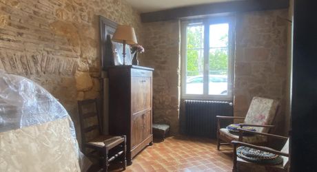 Grande maison de ville 210m2 avec jardin et garage - Proche commerces