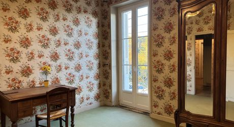 Grande maison de ville 210m2 avec jardin et garage - Proche commerces