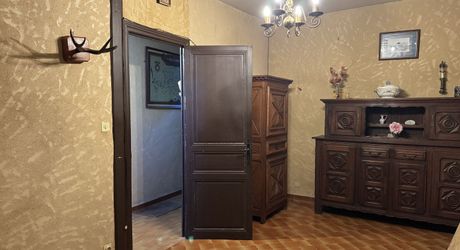 Grande maison de ville 210m2 avec jardin et garage - Proche commerces